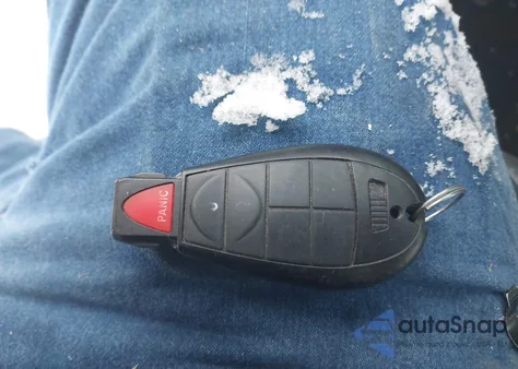 2014 Dodge Grand Caravan Sxt z USA, uszkodzony, nr VIN 2C4RDGCG3ER391056